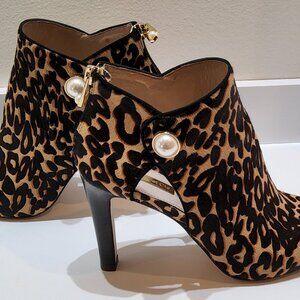 Women's Shooties